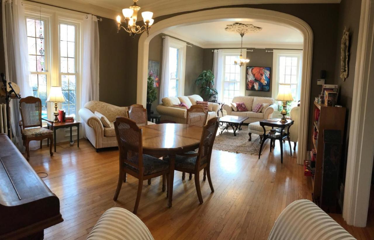 Anneken 1000 Islands B&B Luxury Suites & Spa Brockville Exteriér fotografie